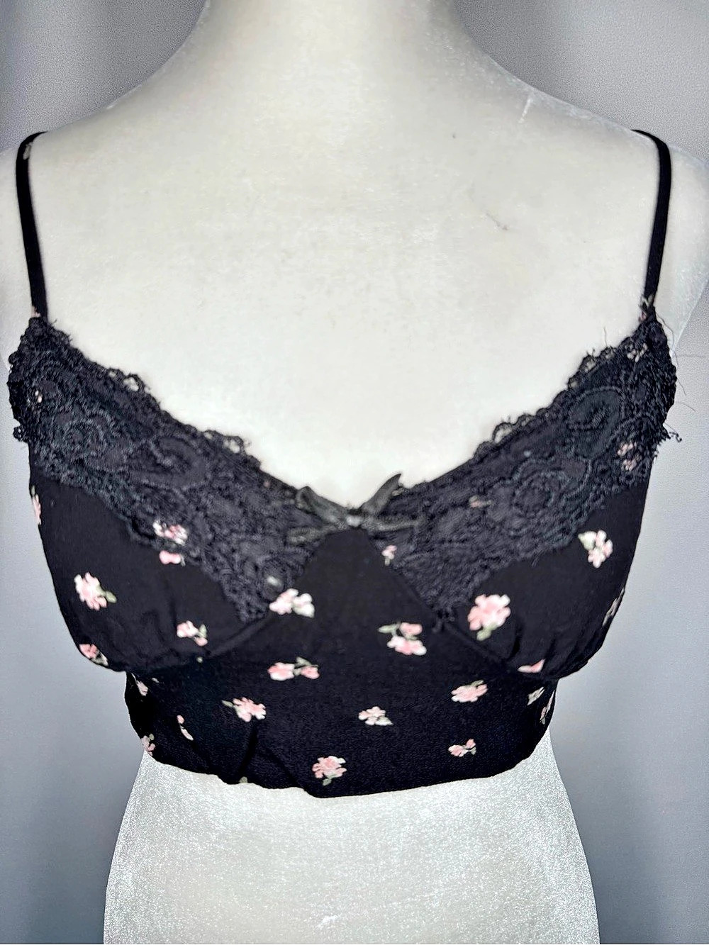 ❤️3/$30 Aeropostale Floral Lace Cropped Bustier Cami Top Black Pink Ditsy - S